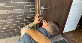 Ремонт дверного замка в Приморско-Ахтарске – цена от 558 руб., Мастер24 – починить и усилить замок входной двери, наладка и реставрация
